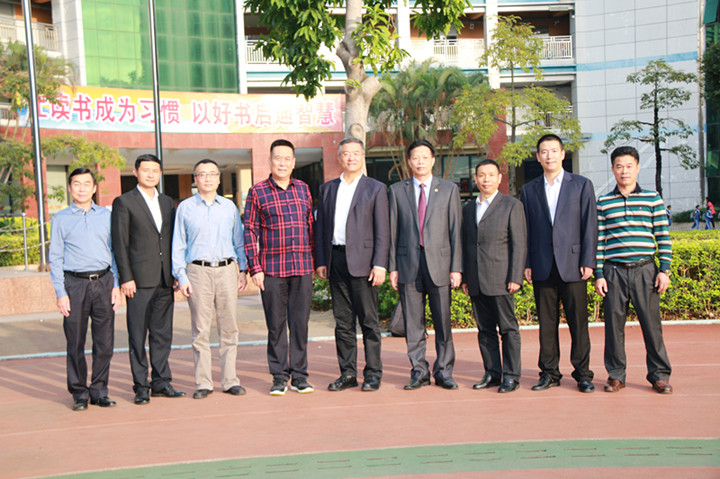 北京語言大學(xué)領(lǐng)導(dǎo)專家來集團考察， 攜手共進，創(chuàng)辦一流的高端國際教育 
